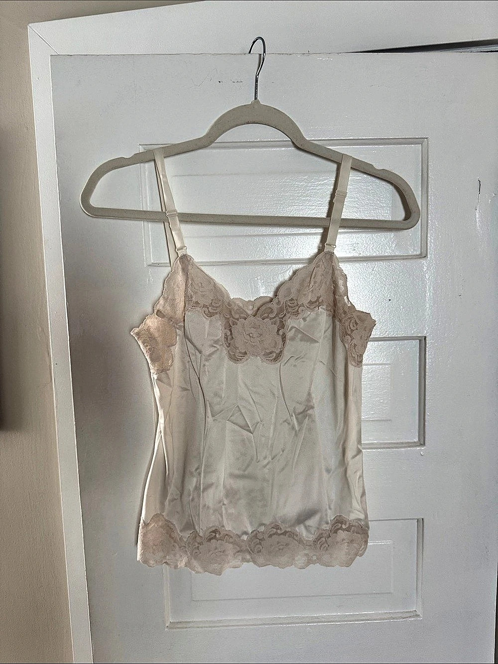 Vintage Floral Lace Trim Camisole